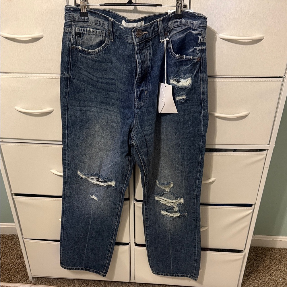 Kancan 90s Boyfriend Distressed Blue Jeans New with Tags